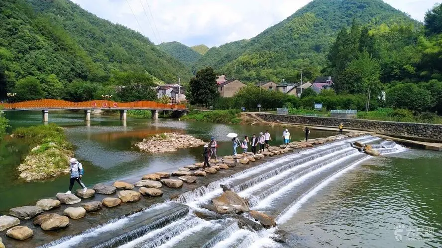 683ea15f91ce5922ffaf0b6db7526888-sz_115731