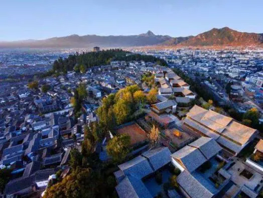 68ee6919c2a7caba80a5f96f967cfca2-sz_358979