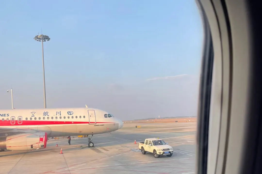 6ad2f477c01ff621e5cd94bd2dce60b4-sz_247409-1