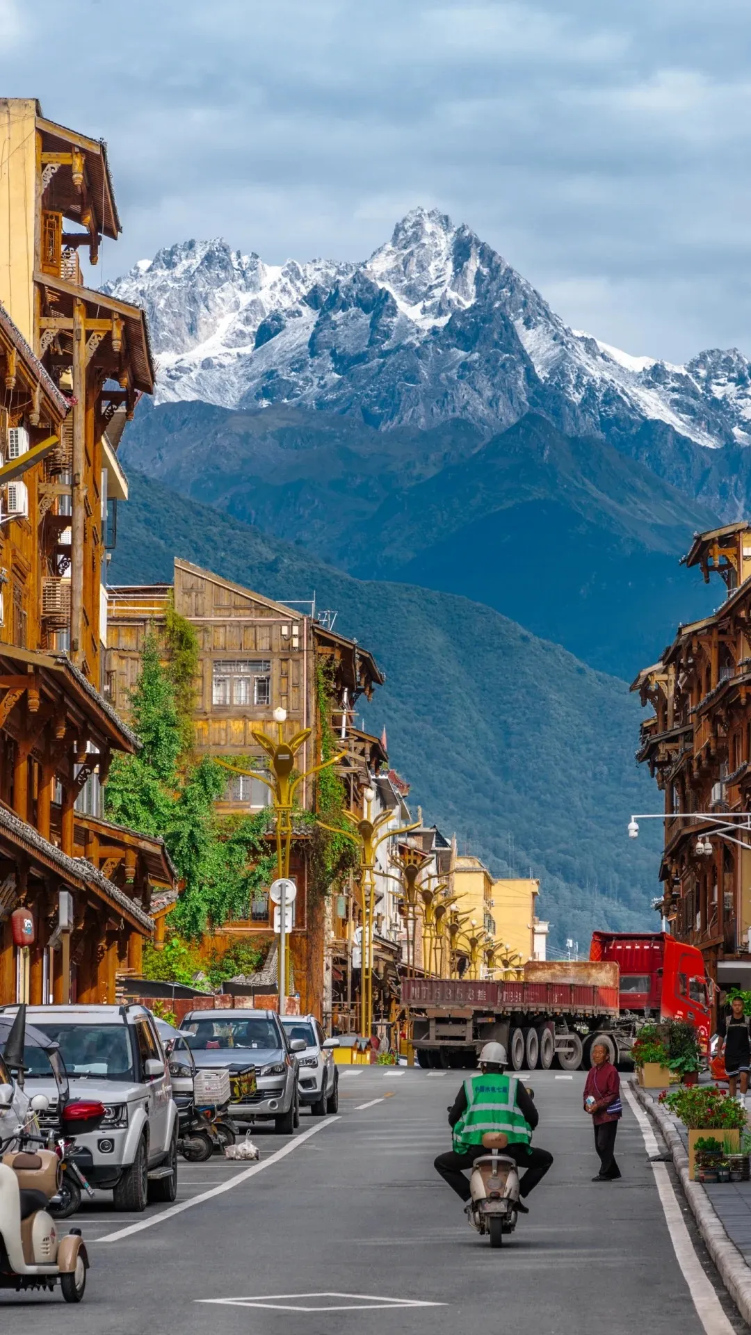 6ae9e9b093822bdd427dfa505ed75d38-sz_597875