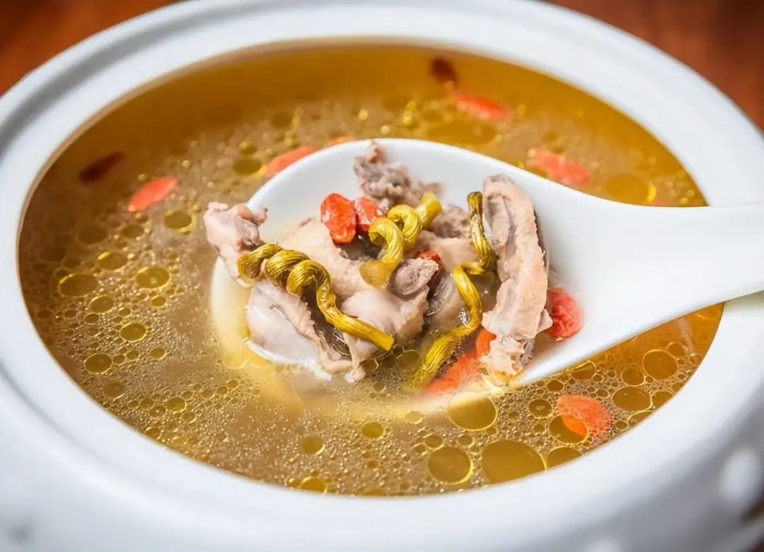 6c84b9a4004ff0de5b1bffd1c5cc18e0-sz_119924