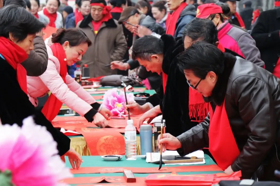 6d704ad7f9d97ec8c6d6682a86e8c379-sz_126945