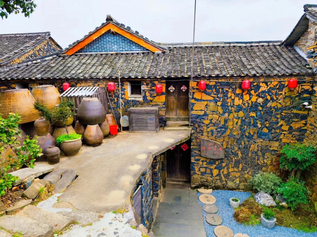 7066168c752ded3bd4f5581e6070f8e3-sz_555700