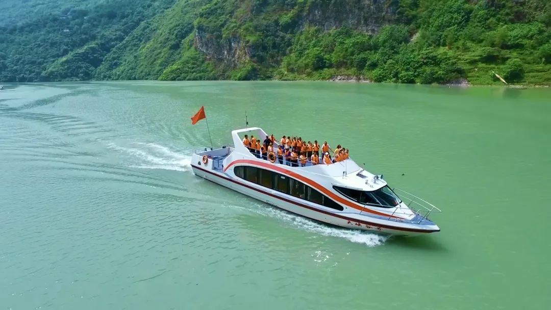 70ca199c9b74e90d682aafcdb0a842d8-sz_579374