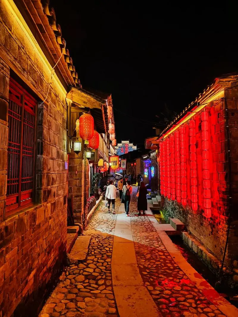 71a6ff79f8cfcb26541bd6eec48f7b18-sz_166129