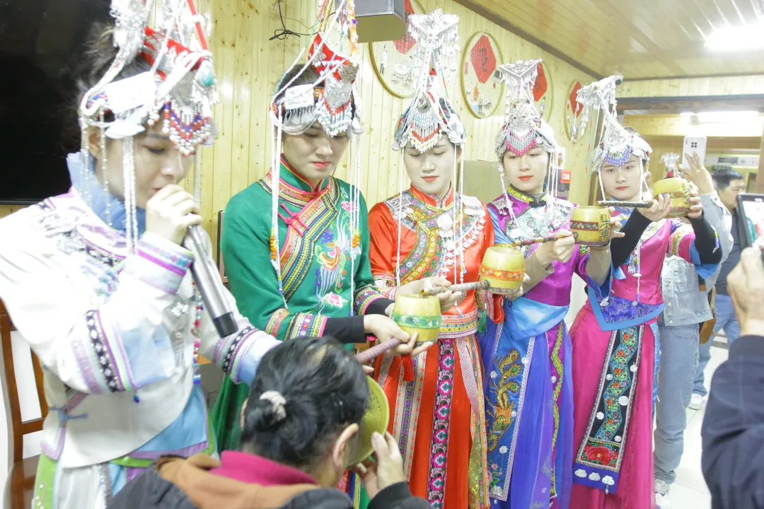 732d1e41c9e3e79d74f59a33b35b1c1f-sz_412486