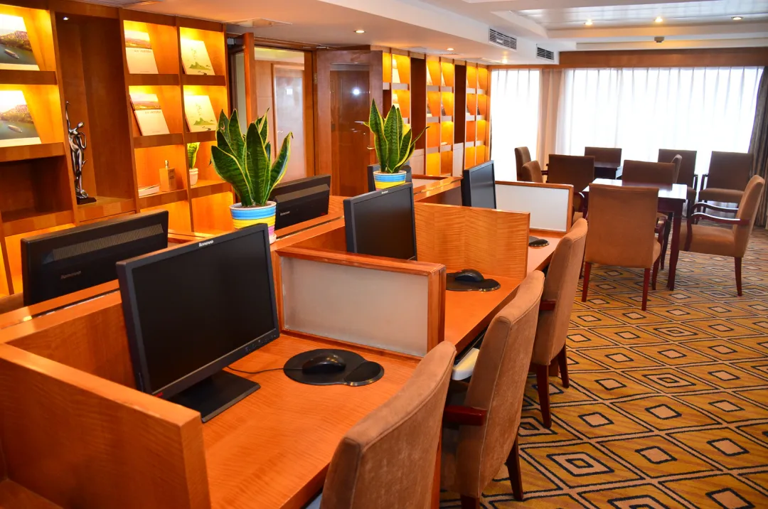 73f188b688d2f6b68171ff700db25638-sz_1225322 73f188b688d2f6b68171ff700db25638-sz_1225322