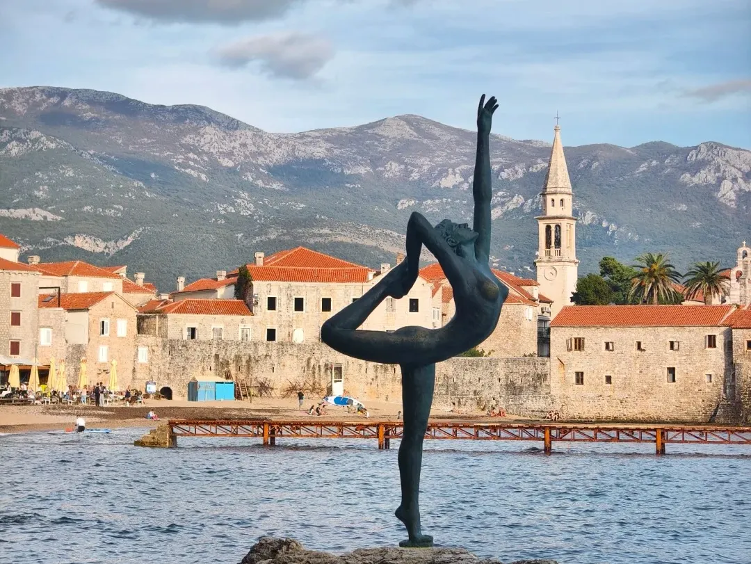 74a24a099c8da07711d93befd343cb06-sz_475497