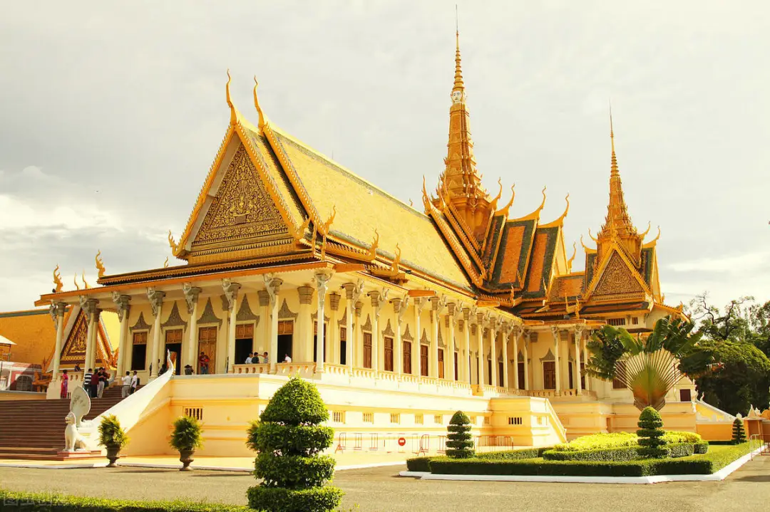 7a2b38490ec1e9260f7e2e881b943be0-sz_213392 7a2b38490ec1e9260f7e2e881b943be0-sz_213392