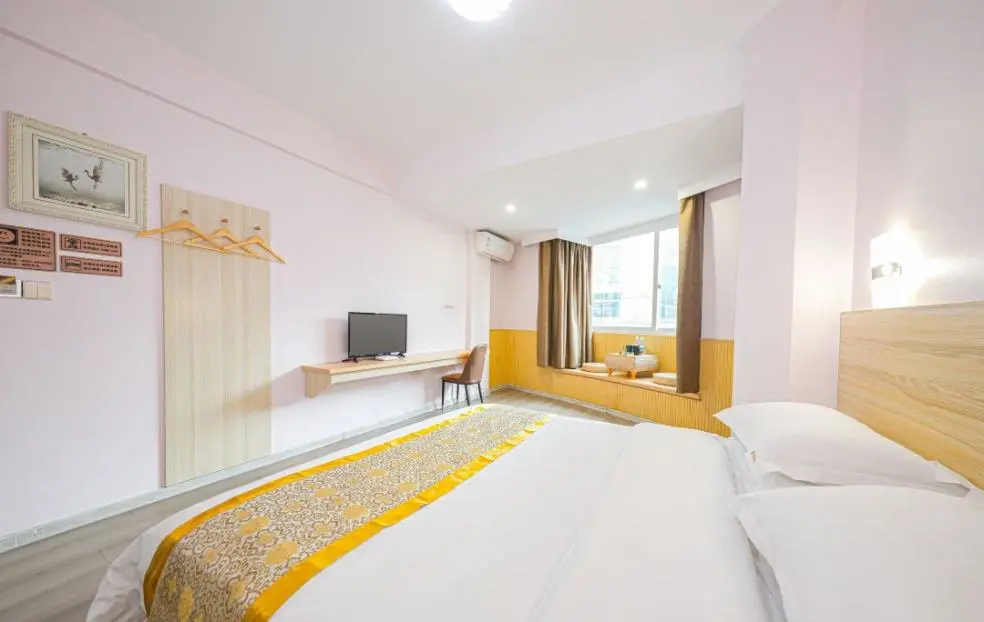 7fef859af13a587c0763d45dde11a203-sz_47372