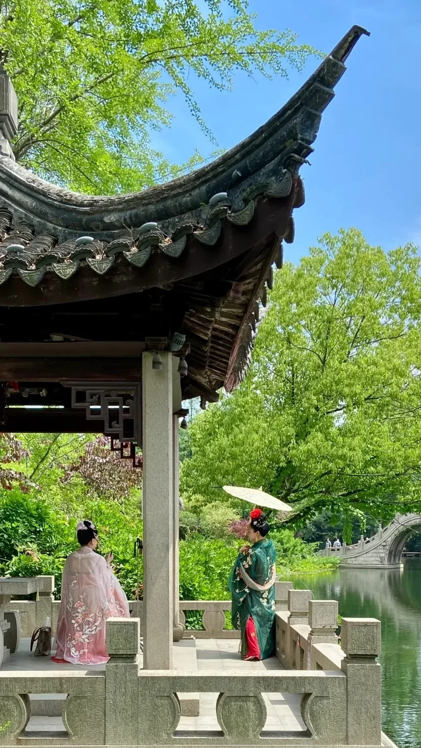 8020c01cd5863ddd9e550e4c923fabfa-sz_665601