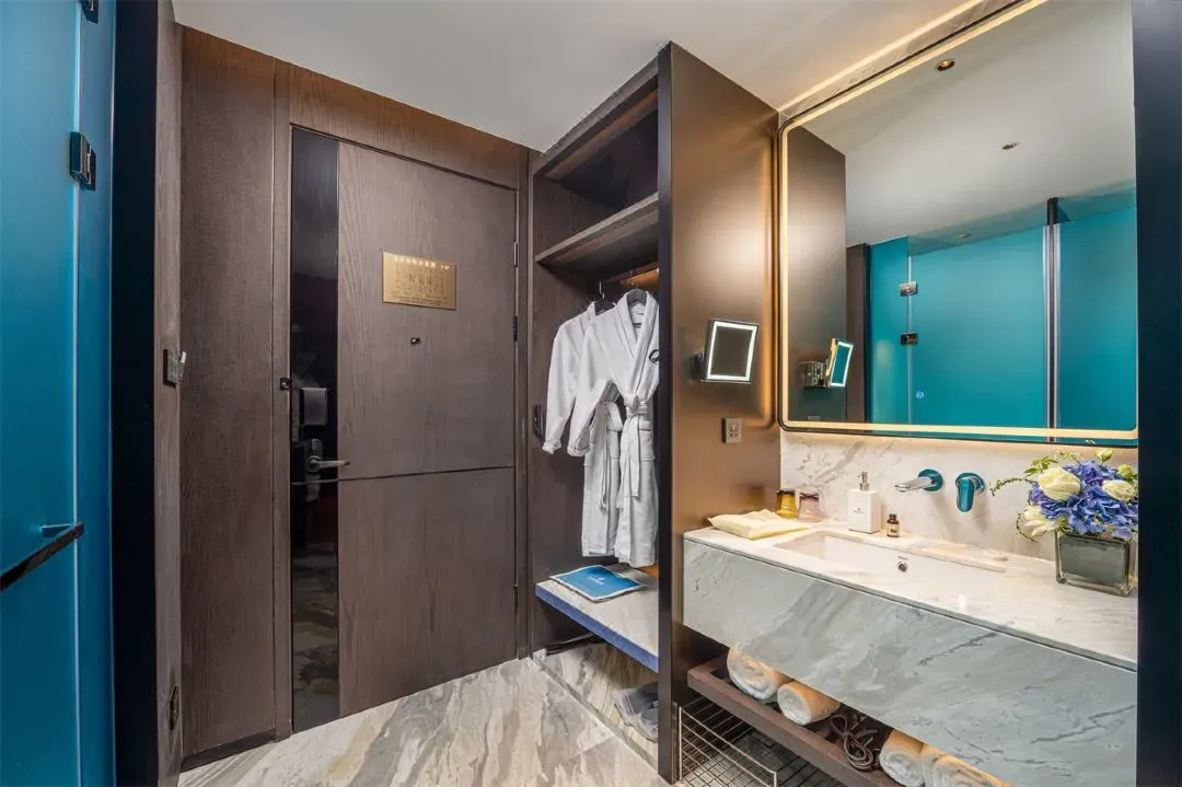 807be8aec95ece876c81e2150eee06c9-sz_763745