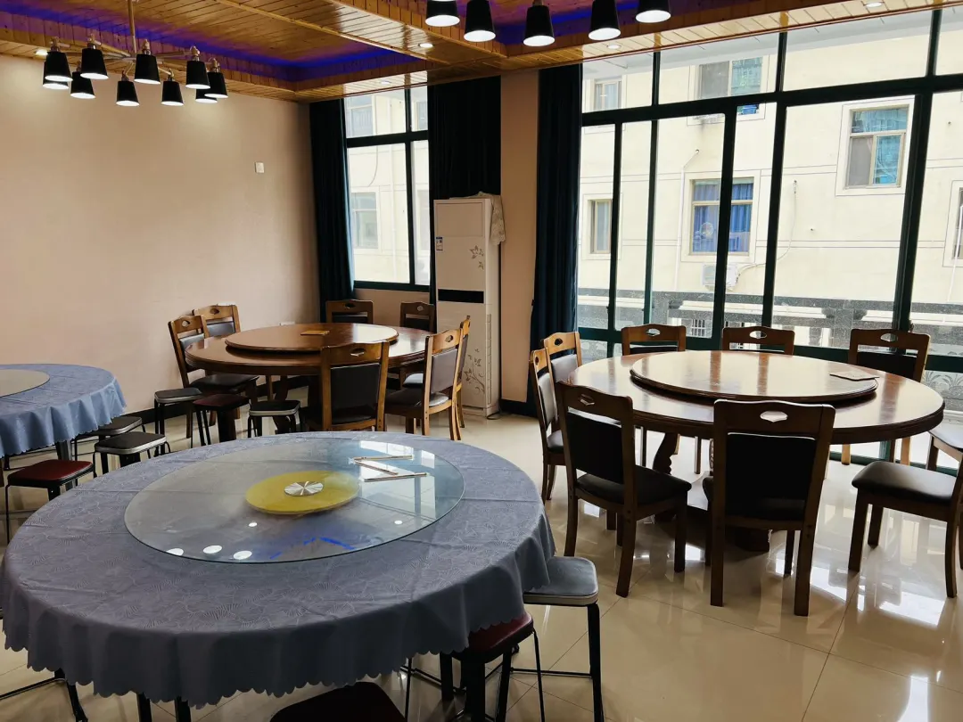 808f8ba0cb043f421a244c48fc9ff4e0-sz_280306