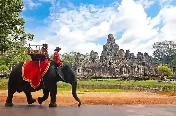 8230fa45268a1af86ff4568a10ec65bc-sz_510107 8230fa45268a1af86ff4568a10ec65bc-sz_510107