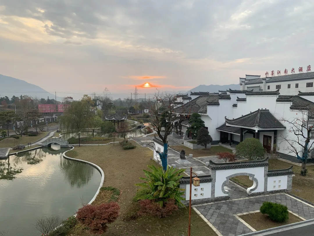 84acbb1dd7fed5ef0d34944390844cba-sz_6448952 84acbb1dd7fed5ef0d34944390844cba-sz_6448952