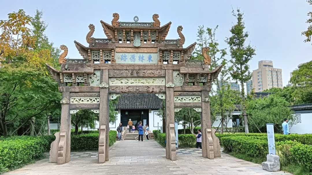 86a2759e931d20df36685502bc913a19-sz_4952390