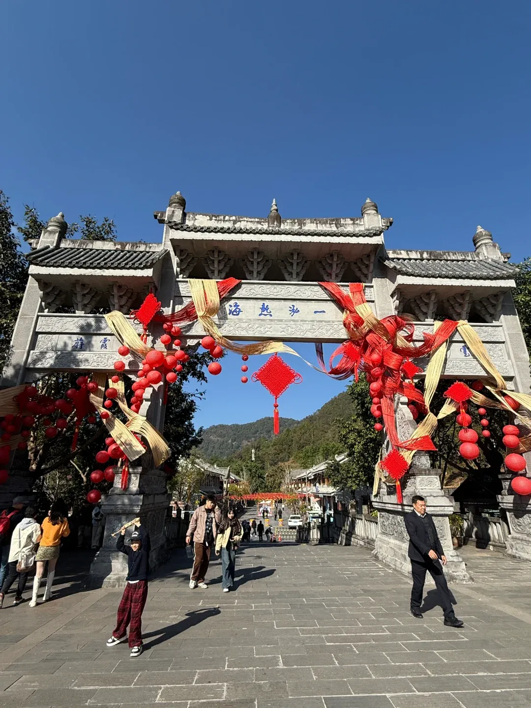 879790d4a95e3a67e7a2abd2dd04f2bf-sz_2679120