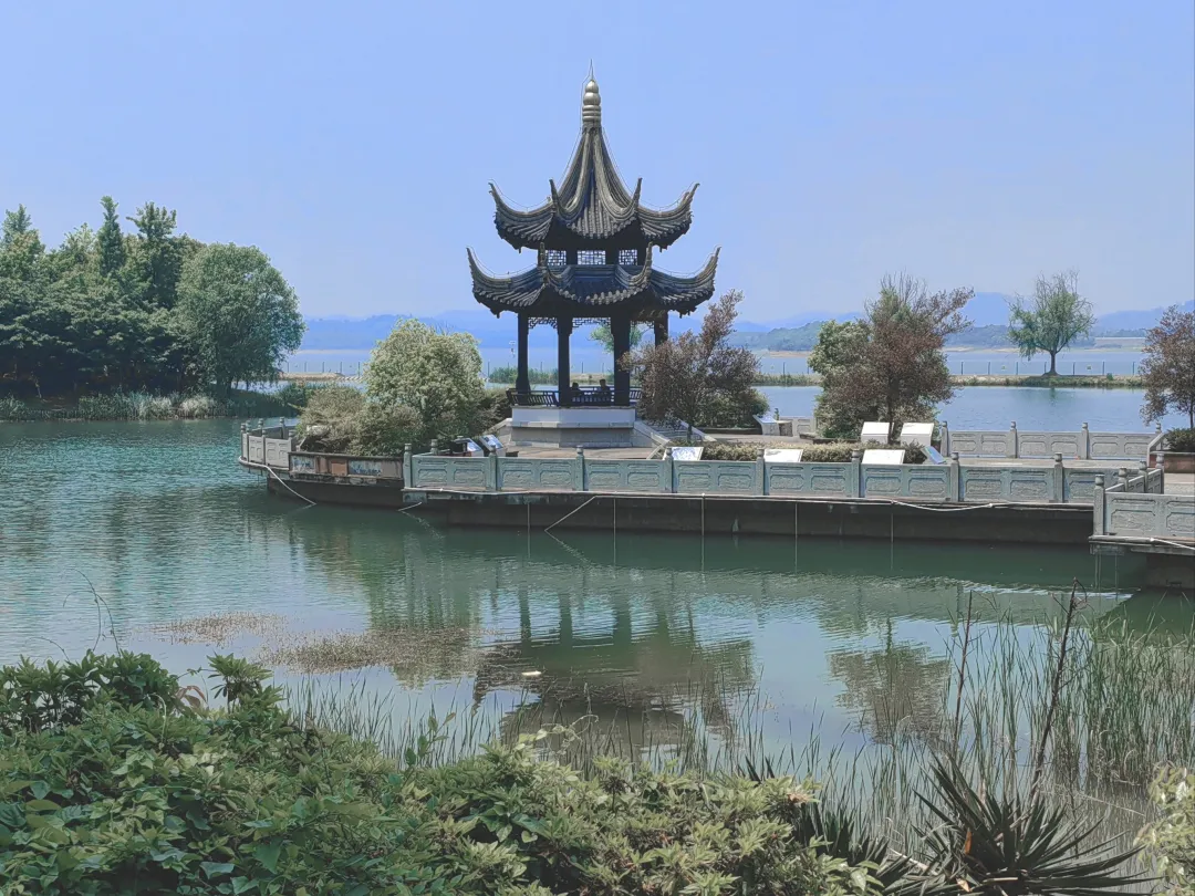 87fca8cef5b50a402ed0ad3edf7272fc-sz_1045669