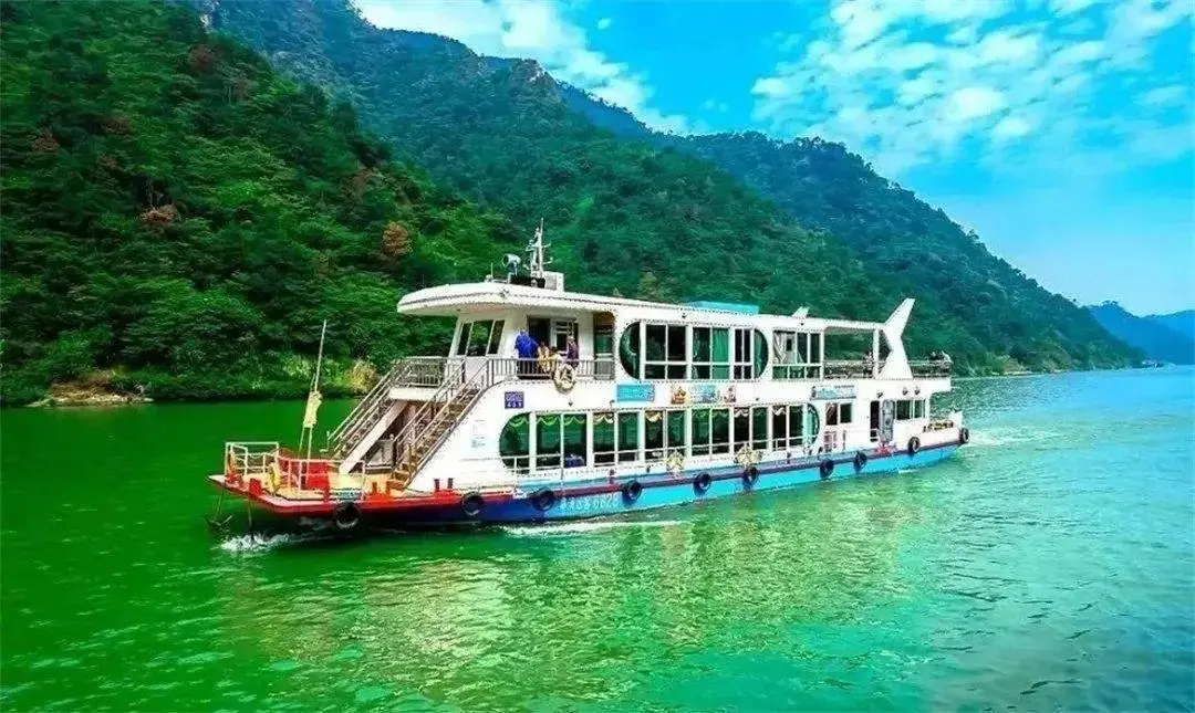 8840a3fd74db60e212b49b83d62281bd-sz_132265