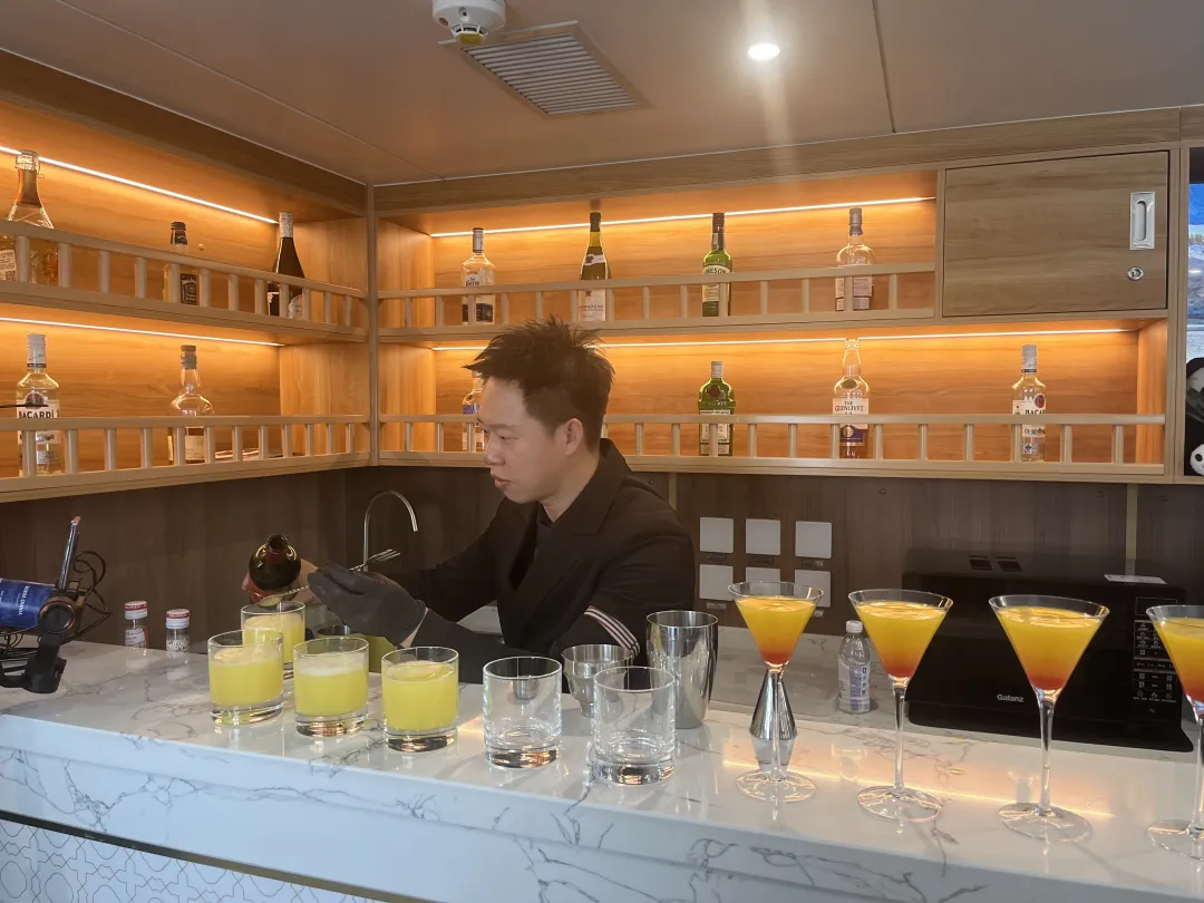 890e3ed55717596cf94c8d763db2a748-sz_6485849