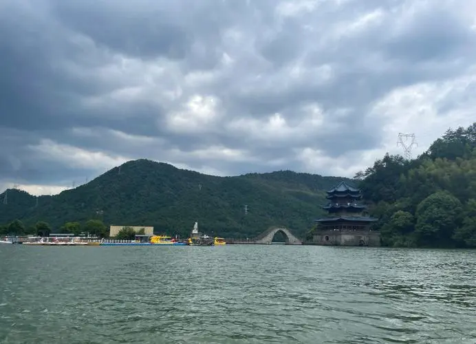 8d96beca4192ec91800c46a7225d2d6f-sz_46761