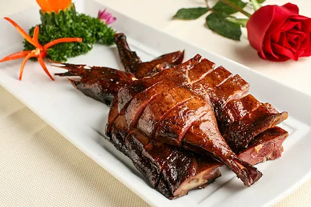 8d99c16e21d3d94770fd32520e103df9-sz_70318