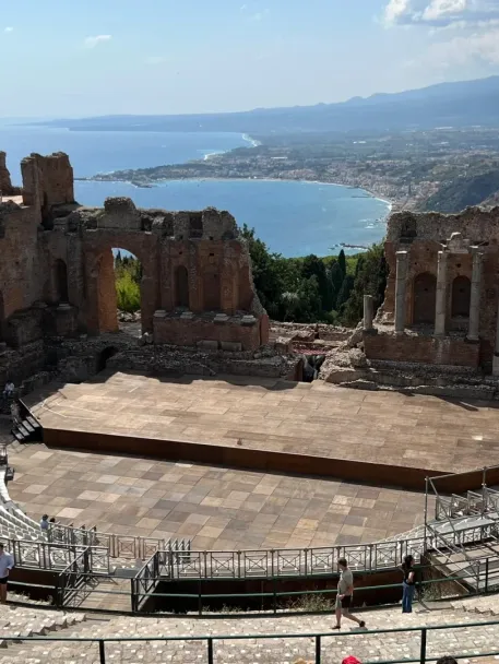 8e856edc1c73c416a97ab7a046181248-sz_712872