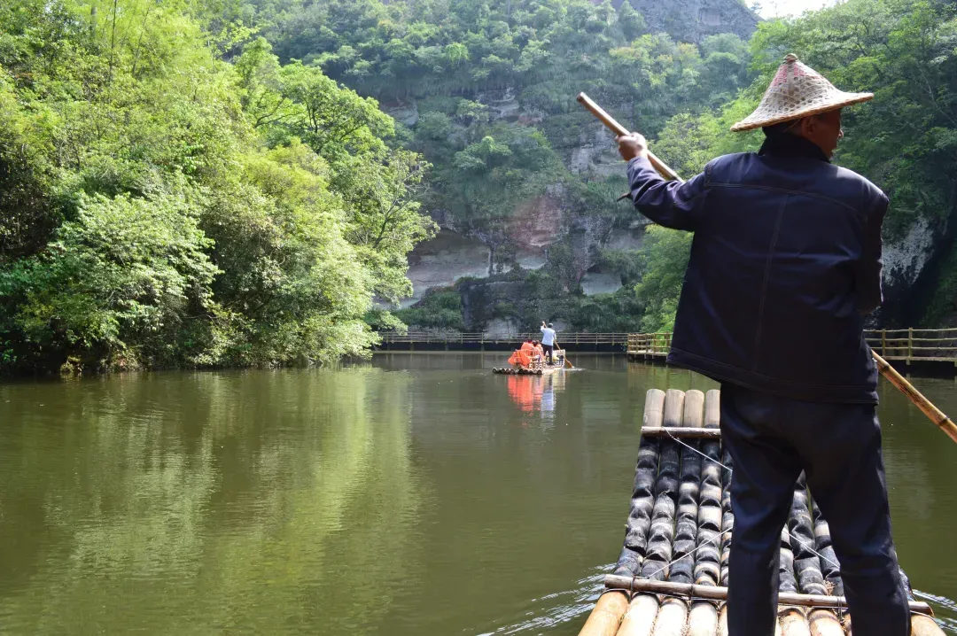 8fad65c339ea41e807a1ae5c9d11a5d6-sz_1457146