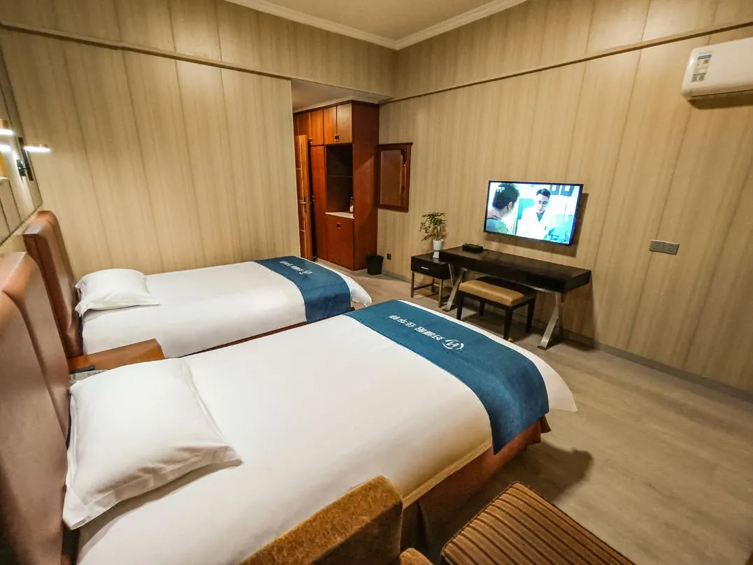 93975646f85b3880861f3ba099f186d9-sz_1474435