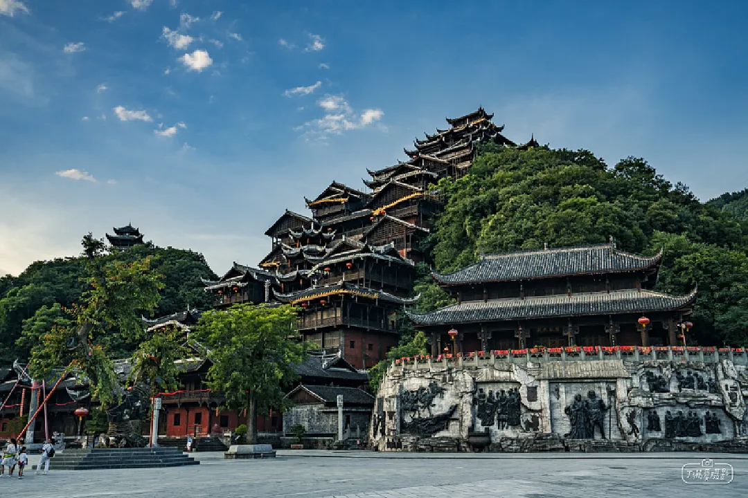 961c4b995e431229350476d20dddefc9-sz_1455216