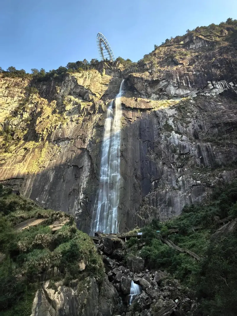 964fe1dc0f839ecac430bb41508424c2-sz_196589