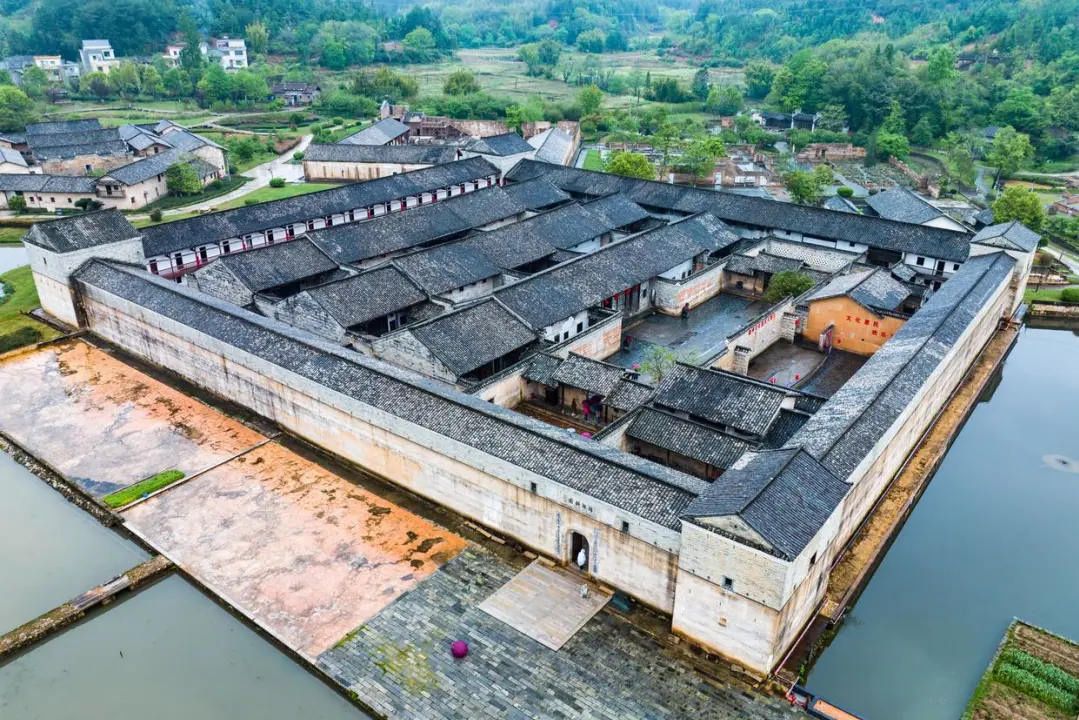 96f24deb0e3fee189c2abdb0c90dd1d5-sz_312836