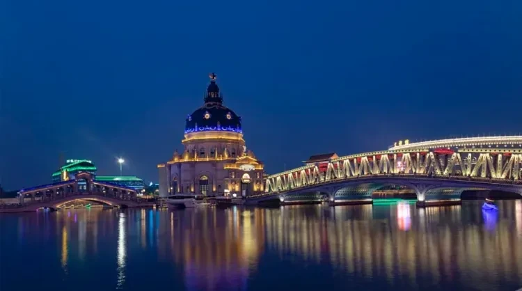 981c4c5101626a200f633c051beaf2e9-sz_238649