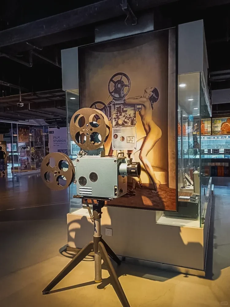 9e122c3b2b7358d9d041d88191ee01fd-sz_2358850