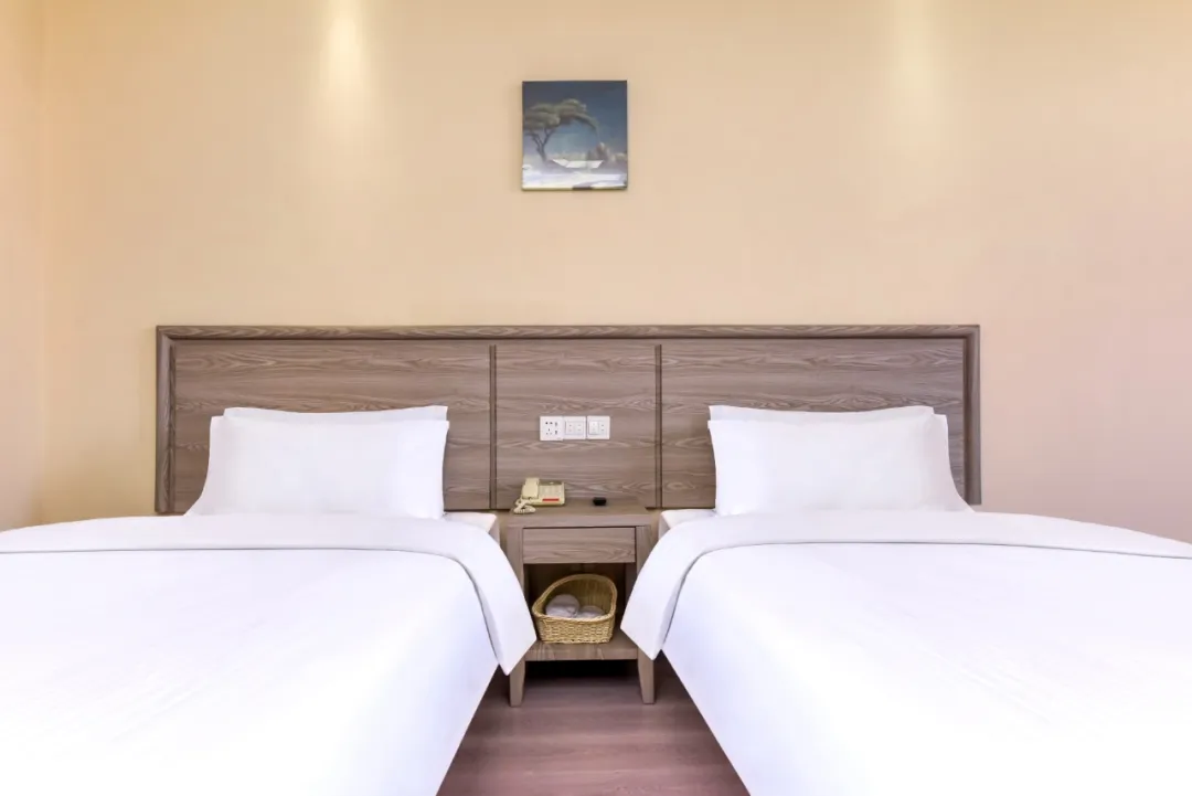 9f97b04026bef772aa558e7c0c8ae2eb-sz_1371423