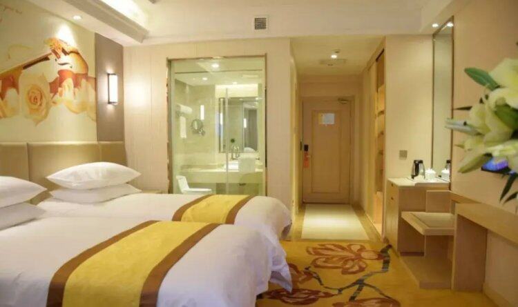 RWqqX22jy3cywxNDt5w0Ev1bbYVg_ZYd