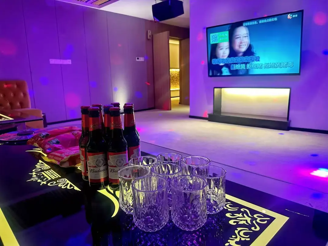 a08fb856f0049f6951e630b8649ed563-sz_228325