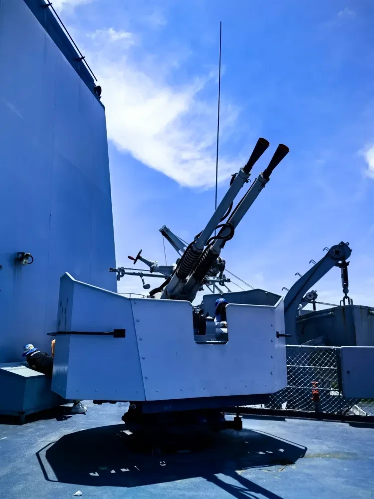 a5b4f7fc018b243f5895c870de195304-sz_1392256