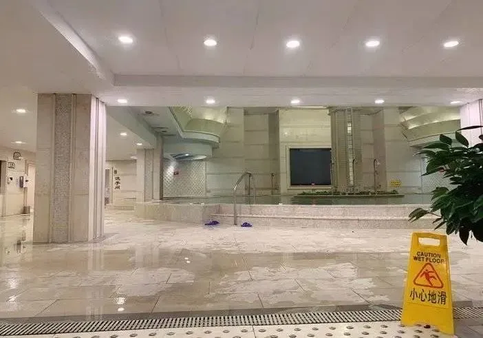 √399【诸暨泡秋汤❤吃自助餐】逛五泄●坐游船●泡秋汤●2自助早餐4正餐●升级一餐扶墙自助+正餐餐餐12菜●入住当地四星设施酒店●免费棋牌●尊享3日游