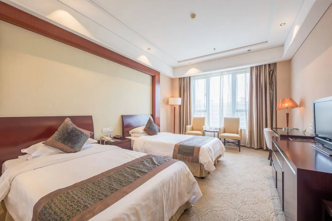 aa4f50c82bae02209f438af35bbc64de-sz_1279767