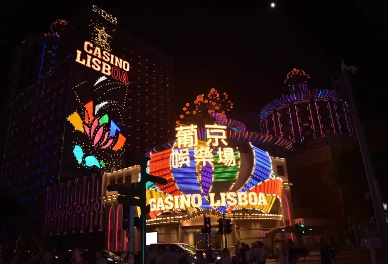 aae35b25c76685db700ecb5744de4a70-sz_714943