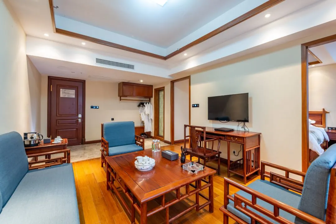 ac185981f2a1440337d7d7c8e593d604-sz_110367-2