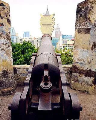 b0fea8c0316f1b817e24f33226d85319-sz_36273