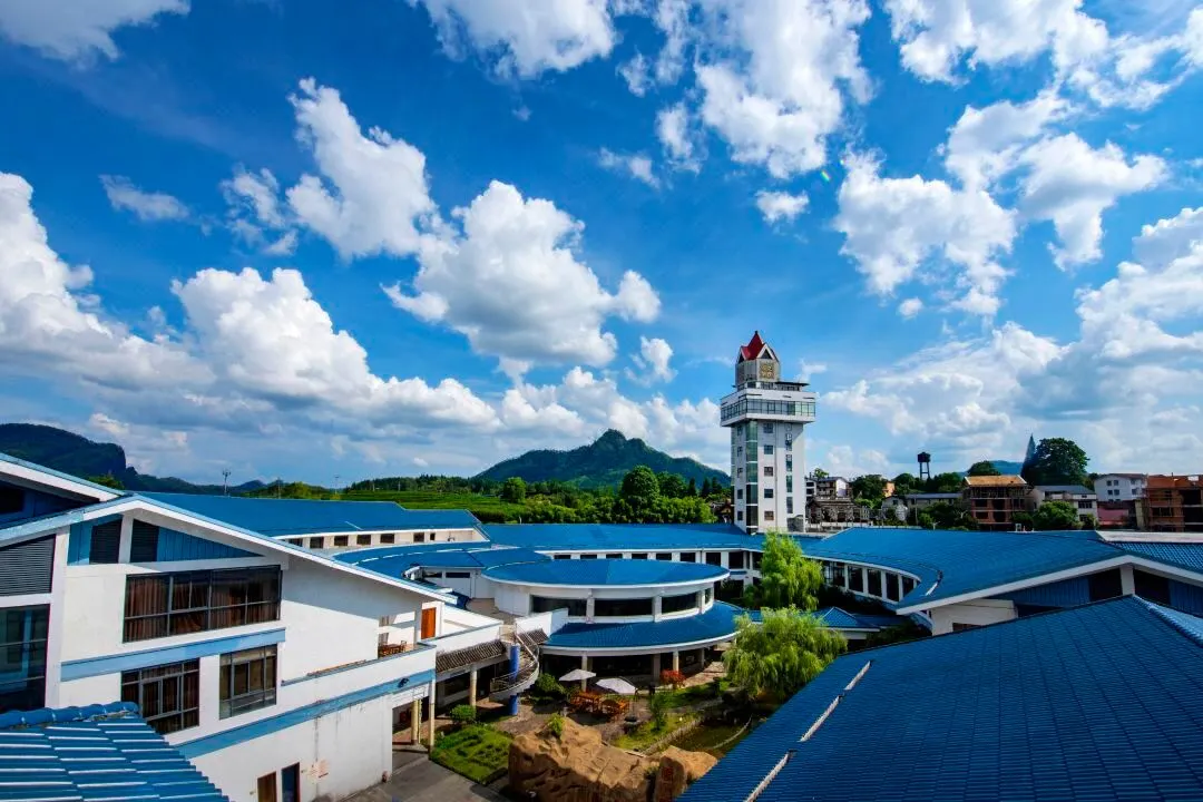 b13240a6a7a8d318a8241e6281f9c10a-sz_140734