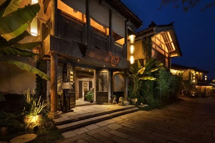 b709524e21719ddd7cccf29df5effda7-sz_137175