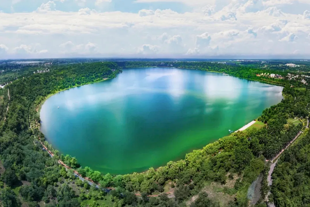 b7d7edea2d85bbc7580556e232fd170e-sz_1825919