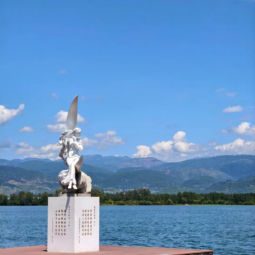 b96a5e5bc717ee52a904084c9cecbef9-sz_276704