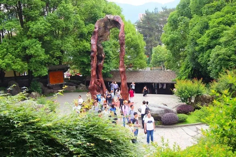 beb0d25948529577eaab79674db44930-sz_150155