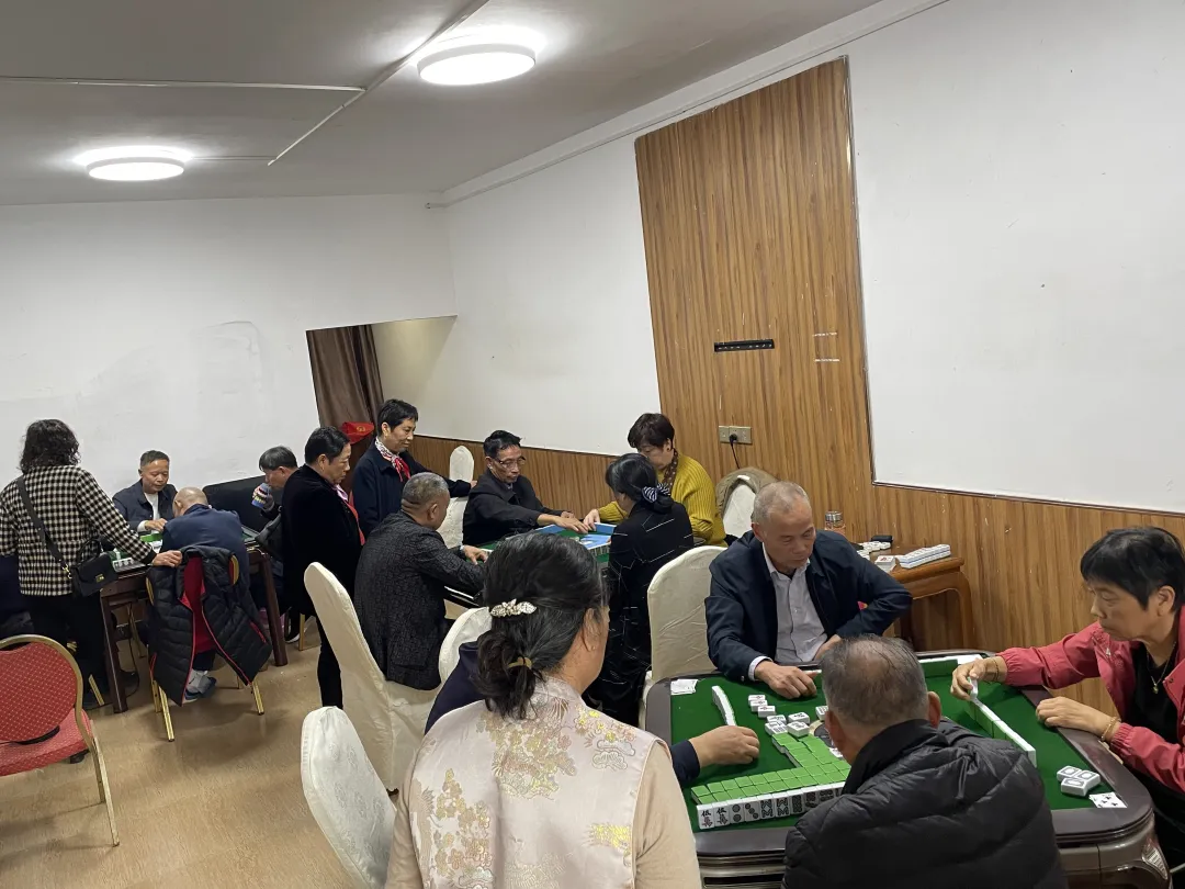 bef9c68b2f22efabb42a8625fc0cd0c0-sz_4305333