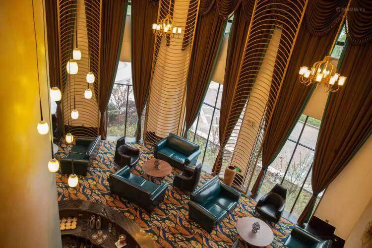 bh9IQy61poGG2TIIU09G_RRpId6K6igB